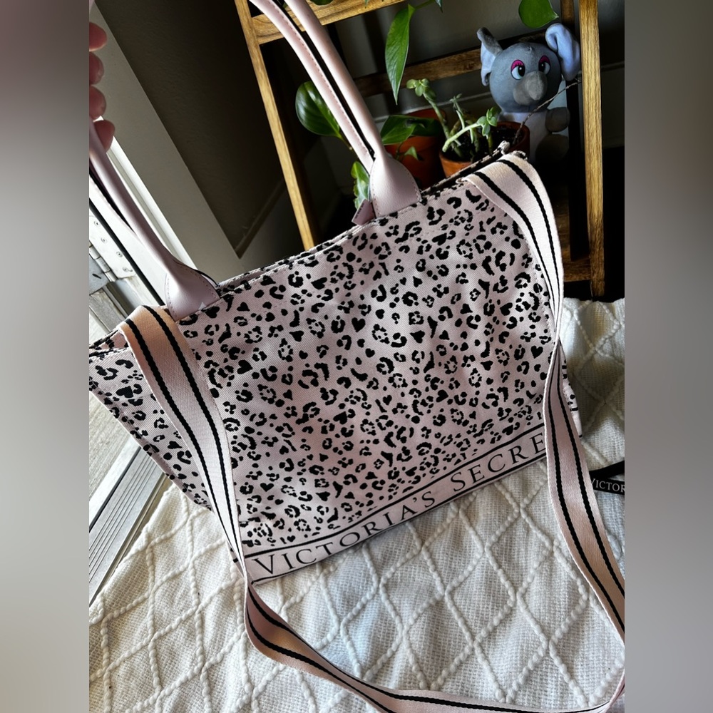 Crossbody travel bag- Victoria's Secret